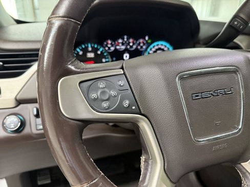 Used 2018 GMC Yukon XL Denali w/ Open Road Package AWD/4WD image 19