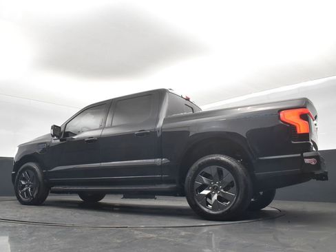 Used 2024 Ford F150 Lightning Lariat image 21