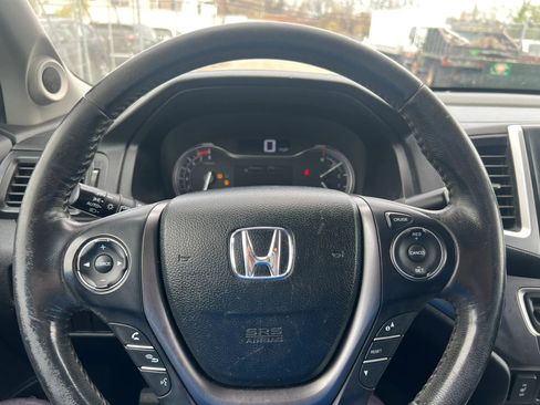 Used 2019 Honda Ridgeline RTL image 18