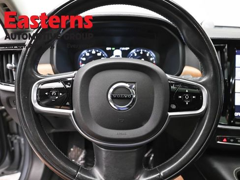 Used 2018 Volvo S90 T6 Inscription w/ Convenience Package AWD/4WD image 10