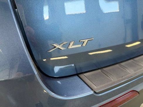 Used 2020 Ford Explorer XLT AWD/4WD image 30