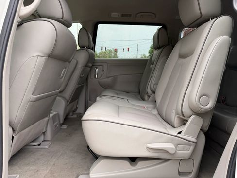 Used 2015 Nissan Quest SL image 30