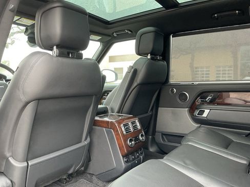 Used 2021 Land Rover Range Rover P525 Westminster Edition LWB image 34