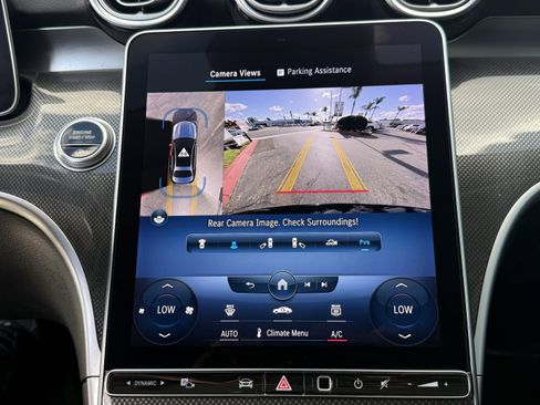 Used 2022 Mercedes-Benz C 300 Sedan image 23