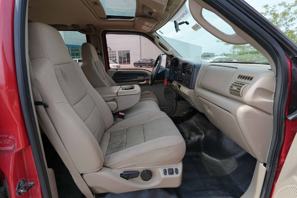 Used 2005 Ford F350 XLT AWD/4WD image 16