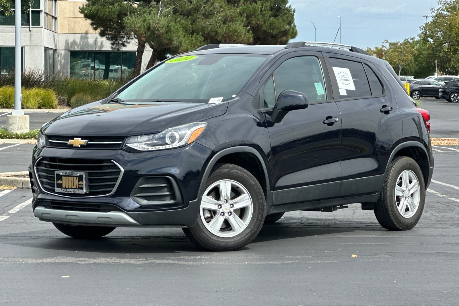 Used 2022 Chevrolet Trax LT w/ Driver Confidence Package AWD/4WD image 8