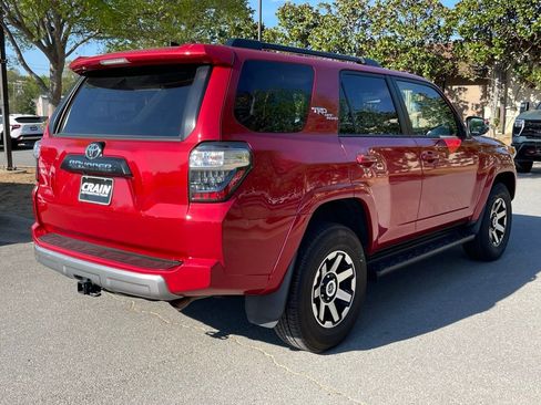 Used 2024 Toyota 4Runner TRD Off-Road Premium AWD/4WD image 8