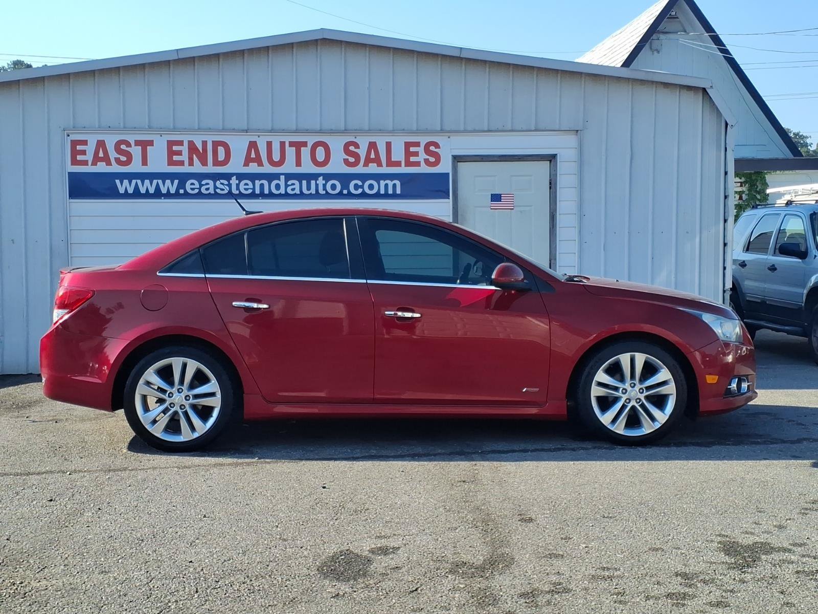 Used 2012 Chevrolet Cruze LTZ w/ RS Package FWD image 2