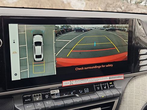 New 2026 Toyota Camry Hybrid AWD/4WD image 10