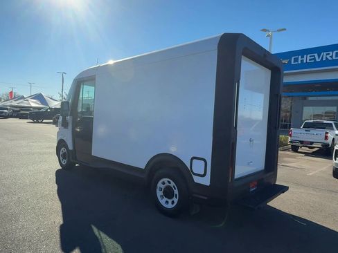 New 2025 Chevrolet Brightdrop 400 w/ Battery Pack, Max Range image 34
