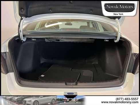 Used 2025 Honda Civic Sport image 12