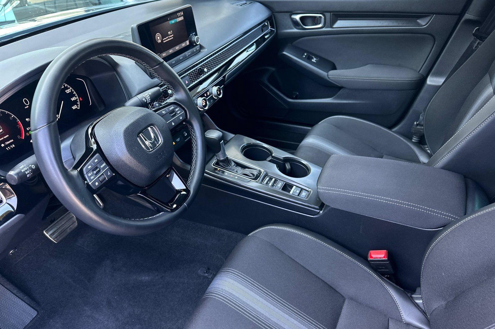 Used 2025 Honda Civic Sport image 10