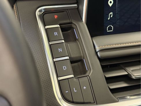 Certified 2024 GMC Yukon AT4 w/ Max Trailering Package AWD/4WD image 17