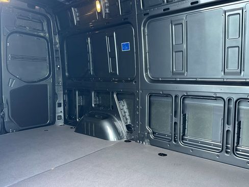 New 2026 Mercedes-Benz Sprinter 2500 image 14