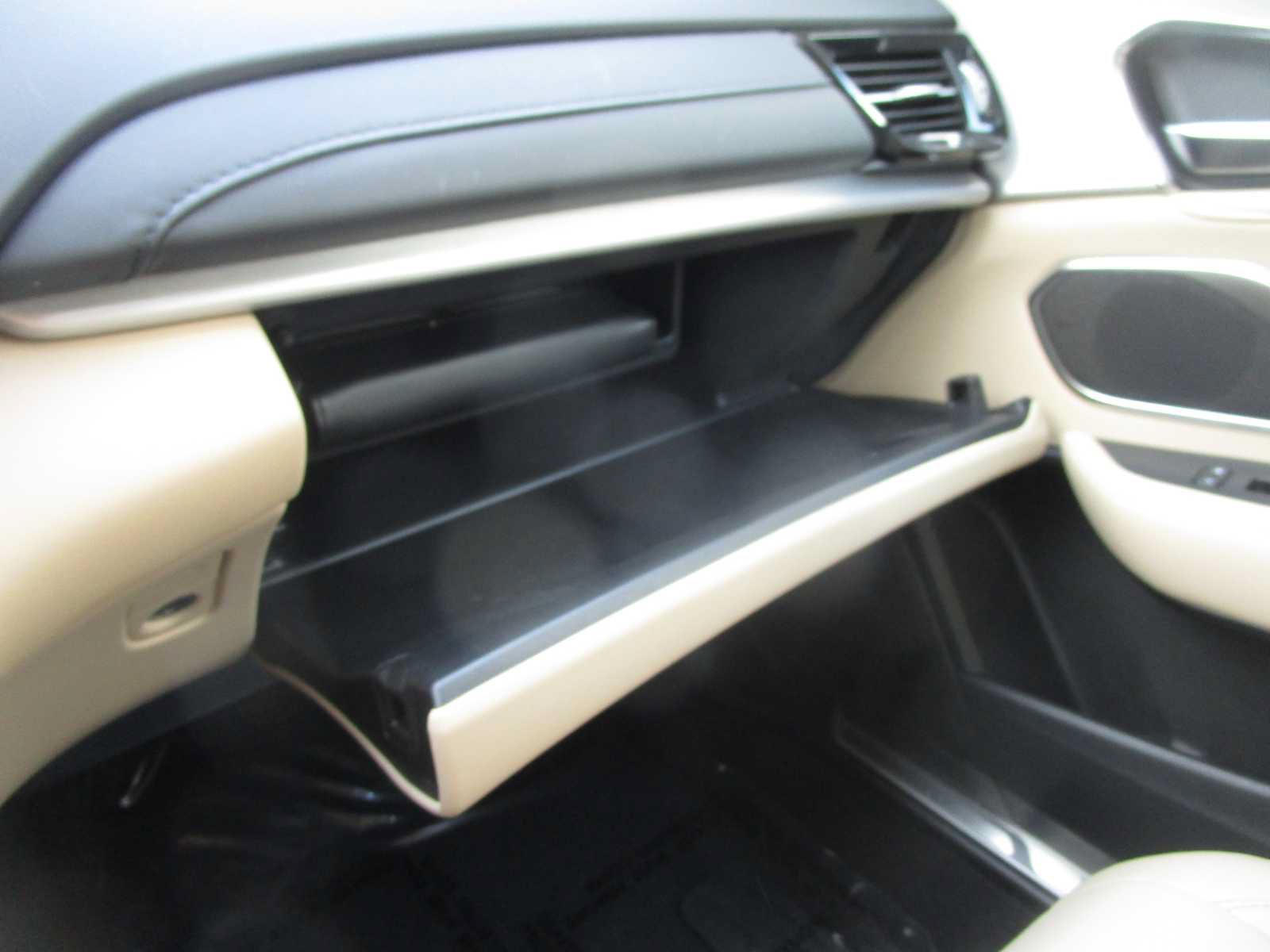 Used 2020 Acura RDX AWD image 26
