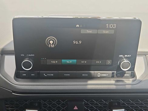 Certified 2023 Honda Accord EX image 12