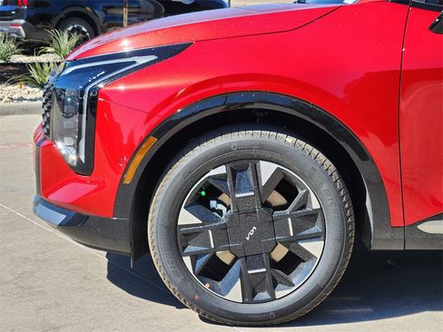 New 2026 Kia Sportage SX image 5