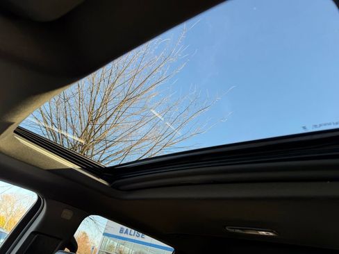 Used 2024 GMC Sierra 2500 AT4 w/ AT4 Preferred Package image 25