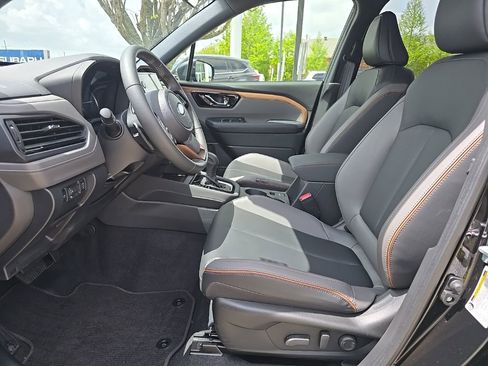 Used 2025 Subaru Forester Sport image 14