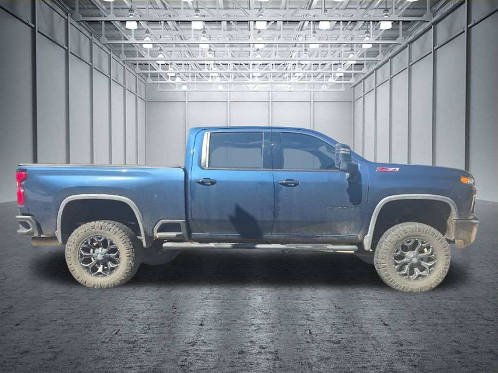 Used 2020 Chevrolet Silverado 2500 LTZ w/ LTZ Premium Package AWD/4WD image 14