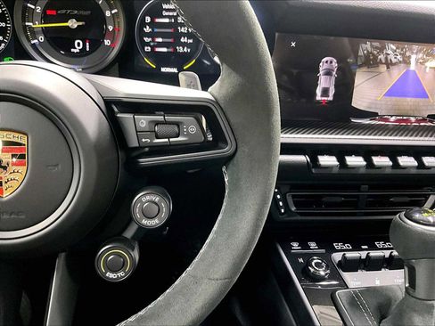Used 2025 Porsche 911 GT3 RS image 23