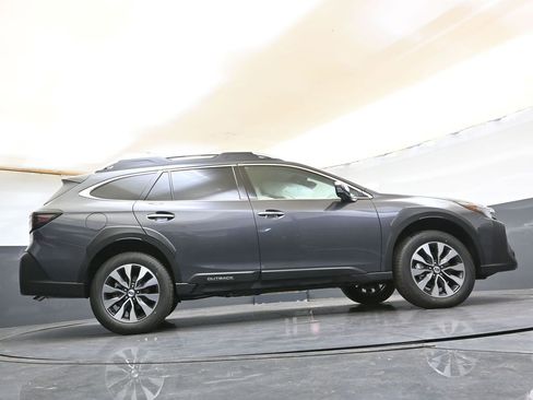 Certified 2025 Subaru Outback Touring XT image 40