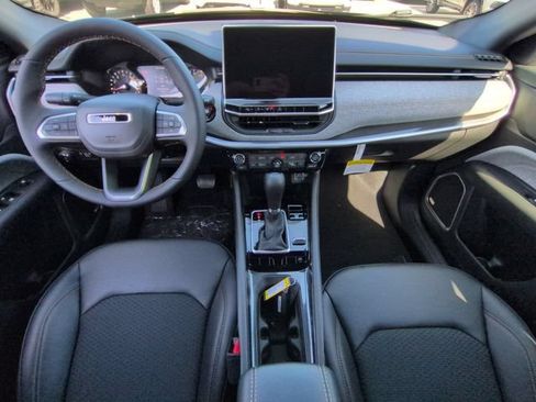 New 2026 Jeep Compass Latitude AWD/4WD image 14