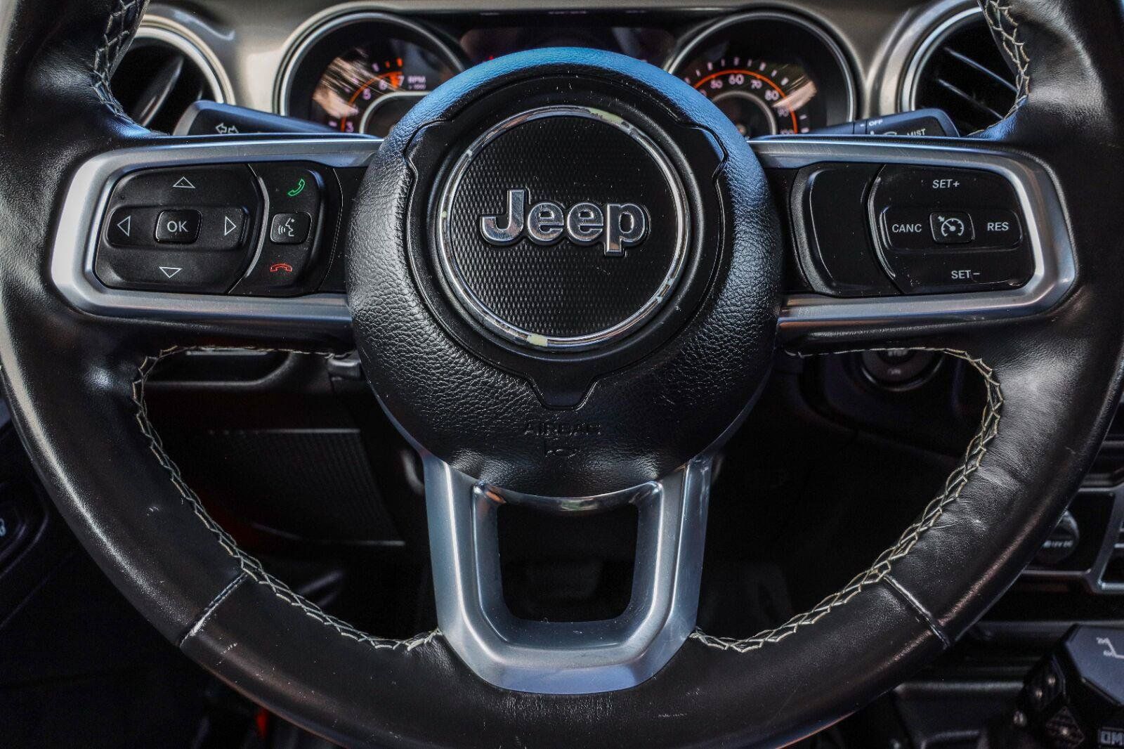 Used 2021 Jeep Gladiator Overland AWD/4WD image 12