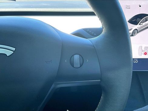 Used 2022 Tesla Model 3 Long Range AWD/4WD image 19