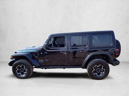 Used 2023 Jeep Wrangler Unlimited Rubicon 4xe w/ Cold Weather Group AWD/4WD image 2