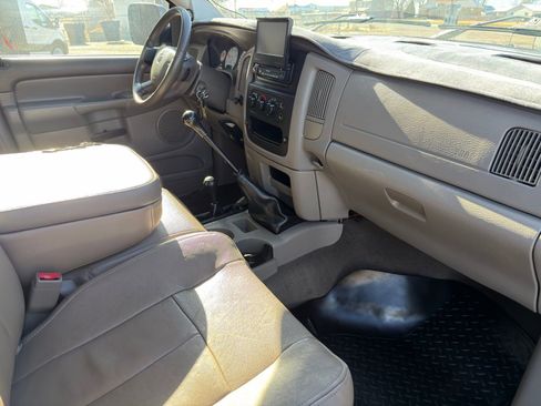 Used 2005 Dodge Ram 2500 Truck SLT w/ Quad Cab Big Horn Value Group image 33