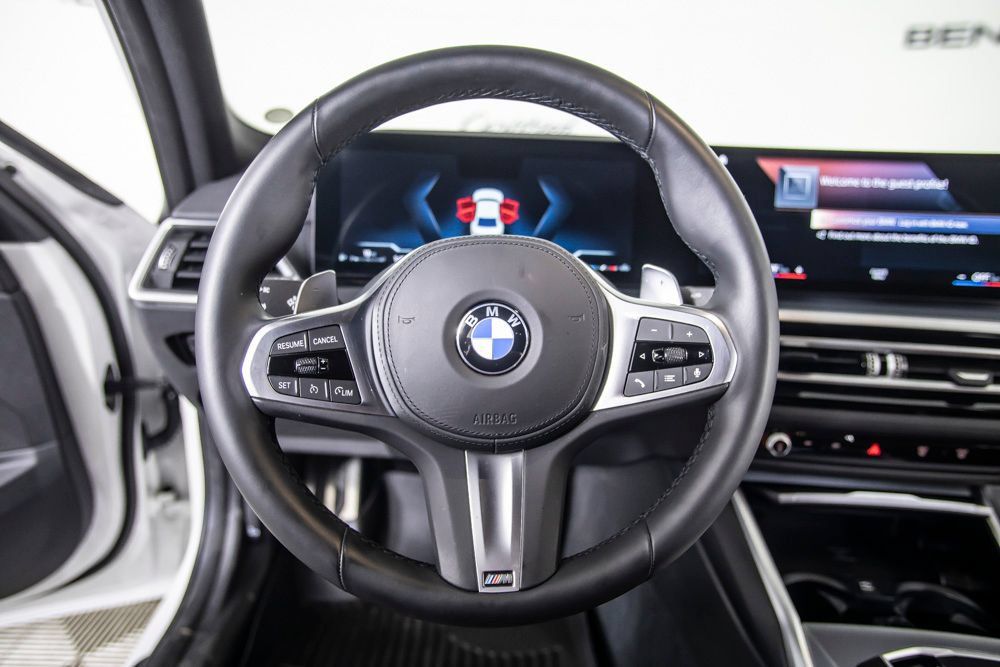 Used 2023 BMW 330i Sedan w/ M Sport Package RWD image 23