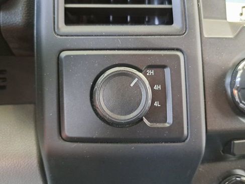 Used 2018 Ford F150 XL w/ Equipment Group 101A Mid AWD/4WD image 14
