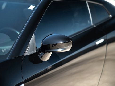 Used 2009 Nissan GT-R Premium image 27