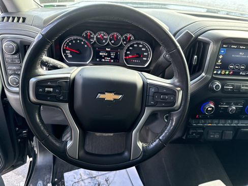 Used 2021 Chevrolet Silverado 1500 LT w/ All Star Edition Plus image 17