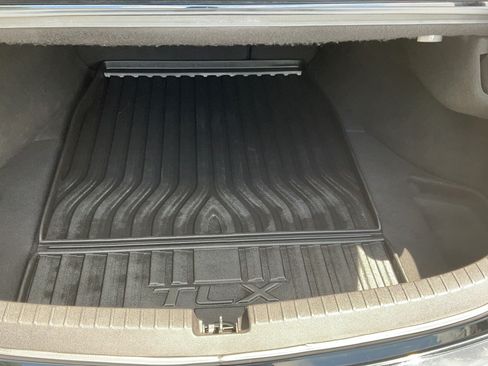 Used 2016 Acura TLX FWD image 28
