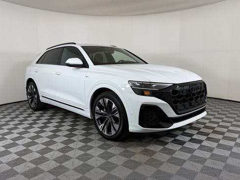 New 2026 Audi Q8 Premium Plus image 7