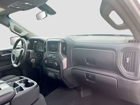 Used 2022 Chevrolet Silverado 1500 Custom AWD/4WD image 26