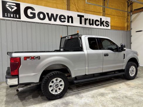 Used 2022 Ford F250 XLT w/ XLT Value Package AWD/4WD image 6