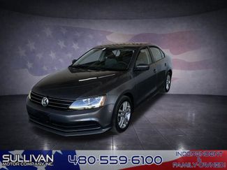 Used 2019 Toyota Camry SE video 1