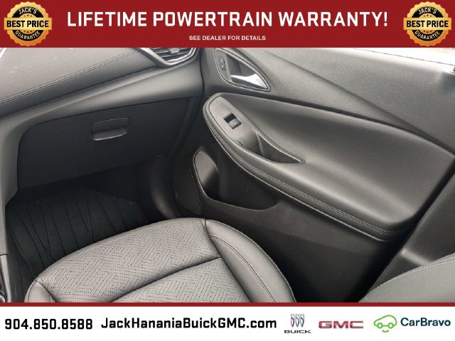 Used 2023 Buick Encore GX Essence w/ Experience Buick Package FWD image 18