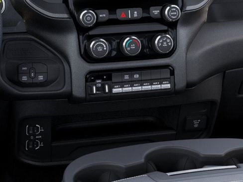 New 2025 RAM 2500 Tradesman w/ Chrome Appearance Group AWD/4WD image 24