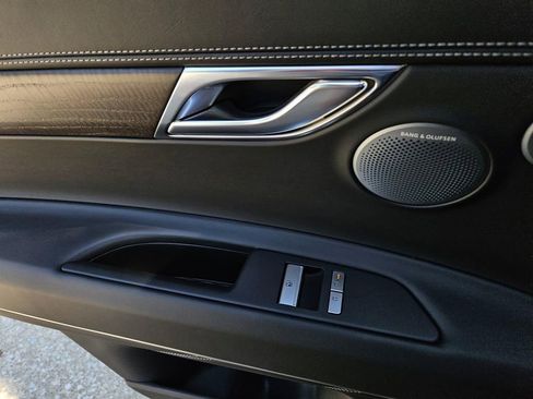 New 2026 Genesis GV80 2.5T Prestige image 15