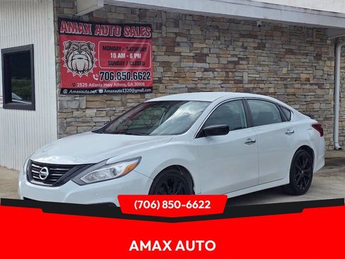 Used 2018 Nissan Altima 2.5 SR w/ SR Midnight Edition FWD image 1