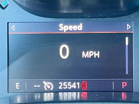 Used 2022 Chevrolet Colorado Z71 image 12