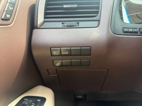 Used 2018 Lexus RX 350L AWD image 25