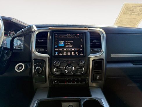 Used 2015 RAM 2500 Limited image 9