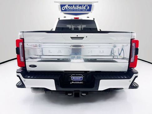 Used 2024 Ford F450 Platinum w/ FX4 Off-Road Package AWD/4WD image 6