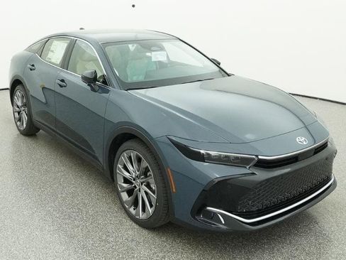 New 2026 Toyota Crown Limited image 10