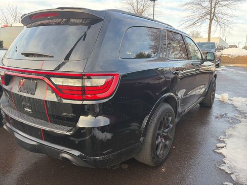 Certified 2023 Dodge Durango SRT image 6
